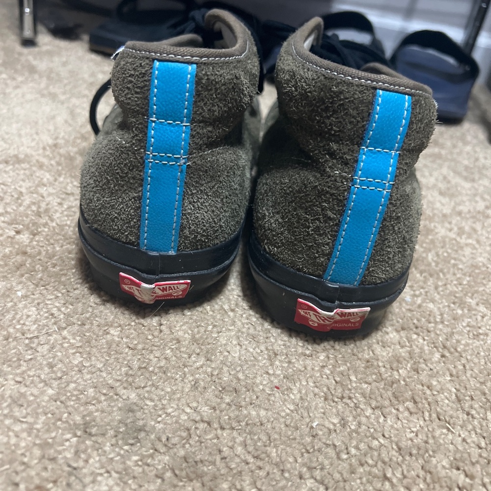 Vans shoes - Picture 2 of 5